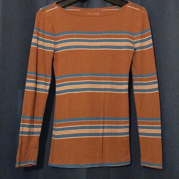 Tops - Striped old navy shirt